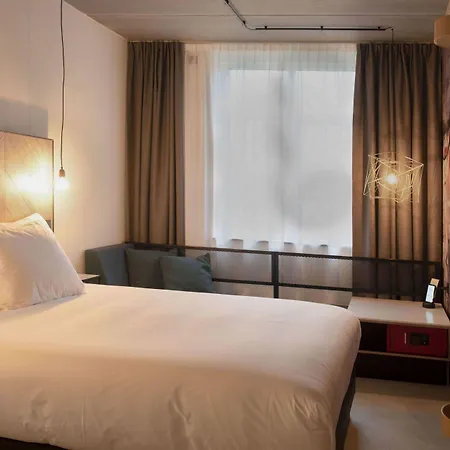 Hotel The Match